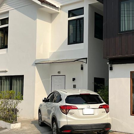 Baan 9 Muang Small House 치앙마이 외부 사진